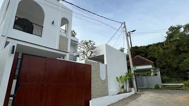 Jual Rumah Siap Tinggal area Ungasan, Badung, Luas 136 m2