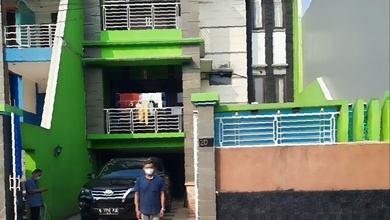 Rumah Modern LT 250 Jual di Kebon Jeruk, Jakarta Barat