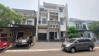 Rumah Premium Luas 220 Jual area Bandengan, Jakarta Utara