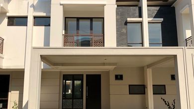 Rumah Modern LT 126 Jual area Buah Batu, Bandung