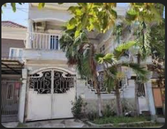 Rumah Elegan di Rungkut, Surabaya, 4 KT, LT 112m²