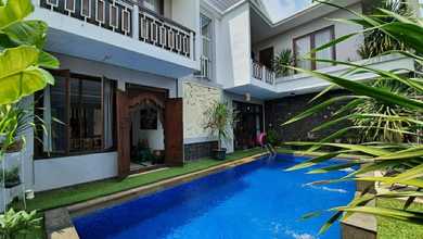 Jual Rumah Megah LT 500 m2 di Pondok Indah, Jakarta Selatan