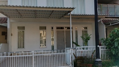 Rumah Bagus dan Terawat di daerah Taman Bromo - Lippo Karawaci