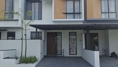 Jual Rumah Bagus LT 90 m2 area Wiyung, Surabaya
