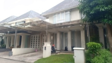 Rumah Elite di Kawasan Lakarsantri, Surabaya, LB 200m², Harga 4 Miliar