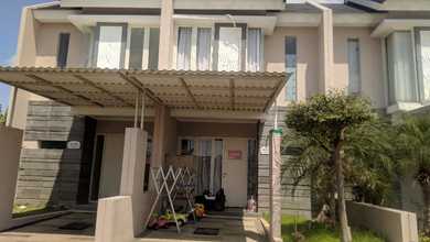 Rumah Mewah LT 60 m2, di Menganti, Gresik