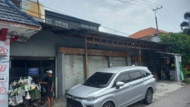 Jual Rumah Cantik Luas 285 m2 di Bubutan, Surabaya