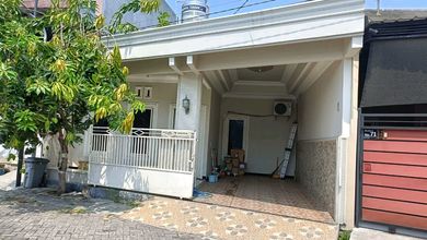 Rumah Elit Luas 121 m2, area Rungkut, Surabaya
