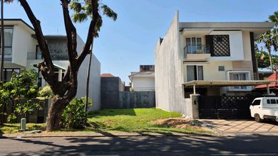 Tanah LT 300 m2 Lokasi Strategis Wiyung, Dijual Terjangkau