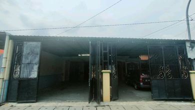 Properti Siap Pakai di Kawasan Surabaya Kota, Surabaya, LT 403m²