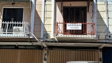 Jual Ruko 3 Tingkat Lokasi Strategis 