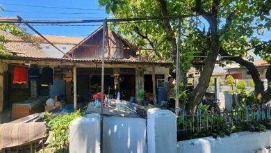 Rumah Modern LT 174 Jual di Wiyung, Surabaya