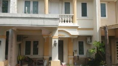 Rumah Dijual di Pakuwon, Surabaya, LB 165m², Harga Kompetitif!
