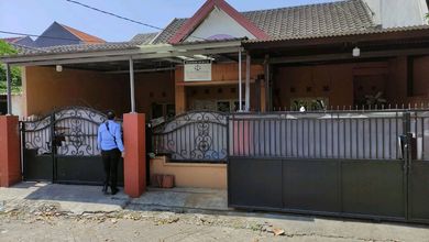 Jual Rumah Cantik LT 150 m2 di Sidoarjo, Sidoarjo