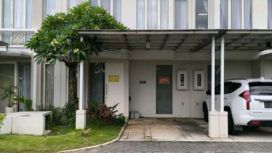 Rumah Eksklusif LT 72 m2, area Pakuwon, Surabaya