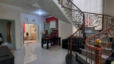 Rumah Furnished Lokasi Strategis Kawasan Surabaya Kota