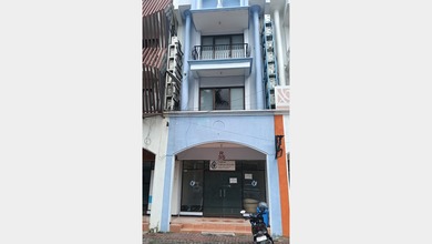 Dijual Via Lelang Ruko Rich Palace Mayjend Sungkono Surabaya Harga Termurah