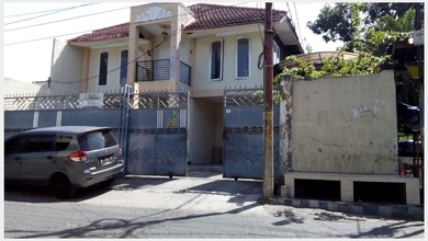 Rumah Mewah di Surabaya Kota, Surabaya, 3 Kamar Tidur, LT 417m²