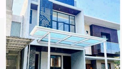 Rumah Elegan di Wiyung, Surabaya, 4 Kamar Tidur, LT 90m²