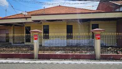 Rumah Premium Luas 390 Jual area Sukomanunggal, Surabaya