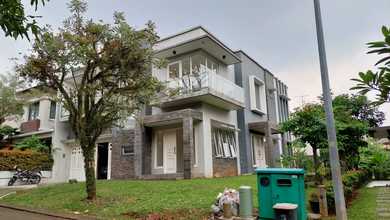 Rumah Premium area BSD Delatinos, Tangerang, LT 360 m2