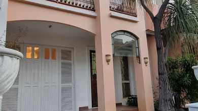 Rumah Furnished Daerah Strategis Daerah Kelapa Gading