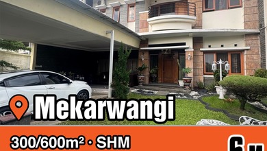 Jual Cepat Rumah Elit di Bojongloa Kidul, Bandung, LT 300 m2