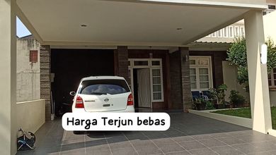 Rumah Elit LT 200 m2, area Kota Wisata, Jakarta Timur