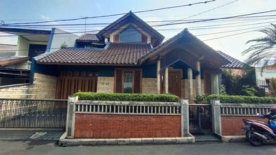 Rumah Siap Huni 2 Lantai Di Srengseng 