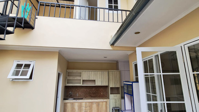 Rumah Furnished Lokasi Strategis Daerah BSD