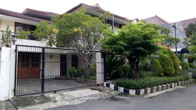 Jual Rumah Eksklusif LT 754 m2 di Surabaya Kota, Surabaya