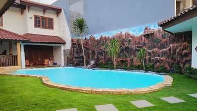 Rumah Siap Tinggal dengan Luas m2 Semi Furnished