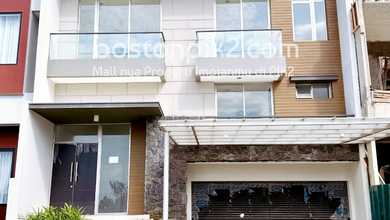 Rumah premium dengan Lahan 300 m2 Daerah Pantai Indah Kapuk 2, Jakarta Utara