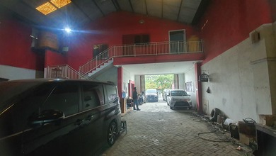 Bengkel Mobil Dijual Sangat Murah Pinggir Jalan Raya