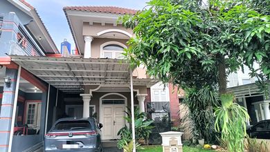 Rumah Mewah Luas 180 m2, area Legenda Wisata, Bogor