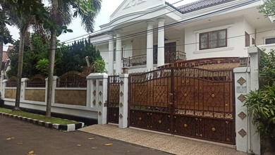 Rumah Sederhana di Cinere, Depok, LT 740 m2
