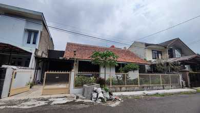 Jual Rumah Bagus Luas 238 m2 area BKR, Bandung