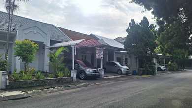 Jual Rumah Cantik LT 145 m2 di Bojongloa Kidul, Bandung
