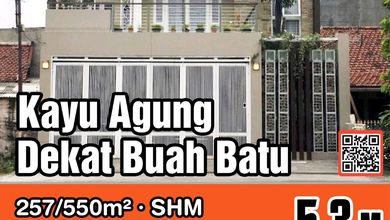 Rumah Mewah Luas 257 m2, area Buah Batu, Bandung