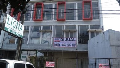Dijual Ruko Besar  Siap Dipakai Hadap Jalan Besar