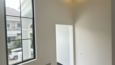 Rumah Area Luxury Wiyung, Surabaya - Harga Menarik 4,75 Miliar