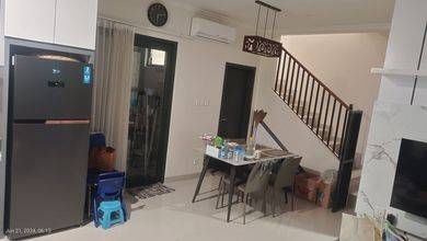 Jual Rumah Bagus LT 84 m2 di Gading Serpong, Tangerang