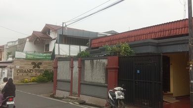 Jual Rumah Megah LT 256 m2 Area Kebon Jeruk, Jakarta Barat