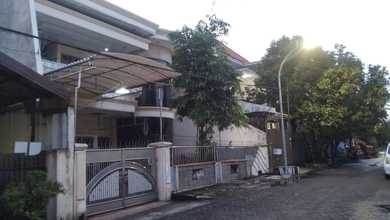 Rumah Dijual di Rungkut, Surabaya, LB 408m², Harga Terbaik!