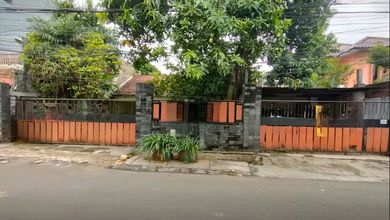 Jual Rumah Mewah Luas 550 m2 Area Tebet, Jakarta Selatan