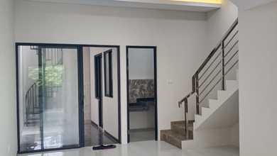 Jual Rumah Cantik LT 100 m2 area Tambaksari, Surabaya