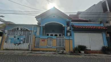 Jual Rumah Eksklusif Luas 207 m2 di Tandes, Surabaya