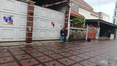 Jual Segera Rumah Mewah area Gununganyar, Surabaya, Luas 191 m2