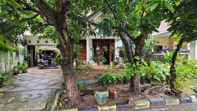 Dijual Rumah Nyaman di Manyar, Gresik - LT 211m²