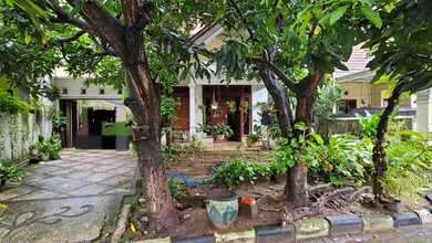 Rumah Modern Luas 211 Jual area Manyar, Gresik